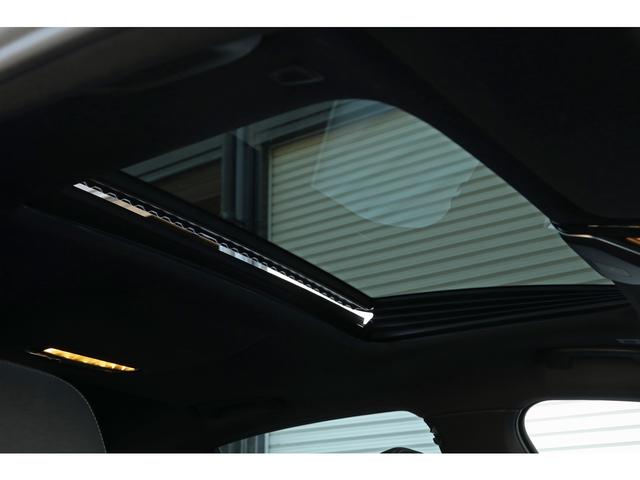 ７シリーズ ７４０ｉ　Ｍスポーツ　電動ガラスサンルーフ　ブラックナッパレザーシート　前後席シートヒーター　前席シートベンチレーション　ｈａｒｍａｎ／ｋａｒｄｏｎ　ＢＭＷレーザーライト　ＨＵＤ　３Ｄビュー　２０ＡＷ　走行２８８００ｋｍ（10枚目）