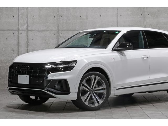 Q8 55TFSIクワトロ Sライン Sラインプラス&コンフォートアシスタンスPKG ブラックスタイリング HDマトリクスLED 22インチAW エアサス Sスポーツシート シートクーラー B&Oサウンド サラウンドビュー 車検整備付(15枚目)