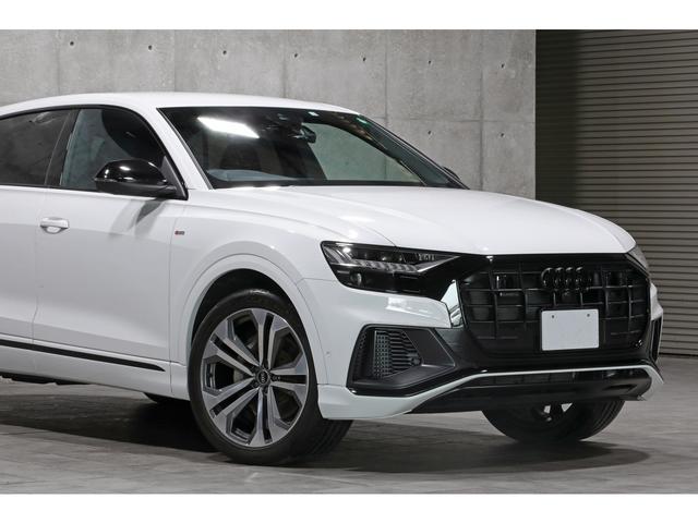 Q8 55TFSIクワトロ Sライン Sラインプラス&コンフォートアシスタンスPKG ブラックスタイリング HDマトリクスLED 22インチAW エアサス Sスポーツシート シートクーラー B&Oサウンド サラウンドビュー 車検整備付(18枚目)