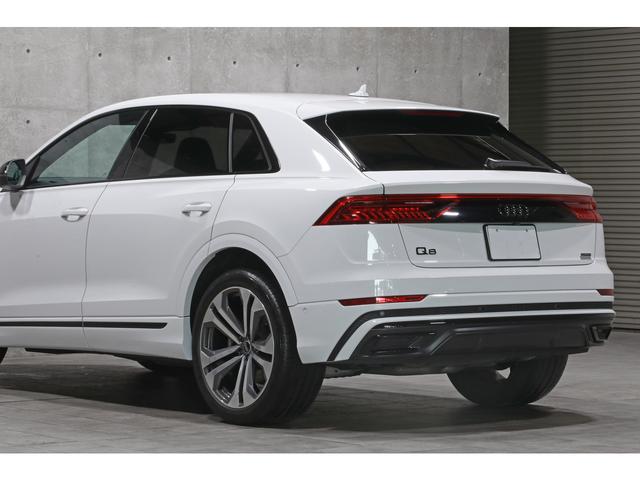 Q8 55TFSIクワトロ Sライン Sラインプラス&コンフォートアシスタンスPKG ブラックスタイリング HDマトリクスLED 22インチAW エアサス Sスポーツシート シートクーラー B&Oサウンド サラウンドビュー 車検整備付(24枚目)