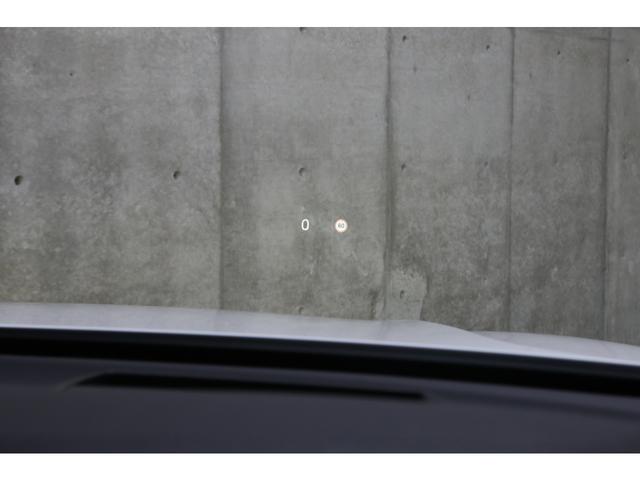 ＸＣ６０ リチャージアルティメトＴ６ＡＷＤプラグインハイブリド　パノラマサンルーフ　ブロンド革　２１インチＡＷ　２０２３年モデル　１オーナー　外装色クリスタルホワイト　シートヒーター　ウッドパネル　Ｇｏｏｇｌｅナビ　３６０°カメラ　新車保証Ｒ９年１２月（25枚目）