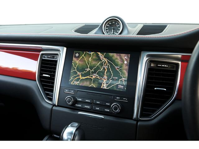 マカン マカンGTS 2018年モデル GTSレザーインテリア&スポーツクロノPKG パノラマSR サラウンドビュー PDLS+付LED レーンチェンジ ボディ同色インテリアトリム エントリー&ドライブ ワンオーナー(14枚目)