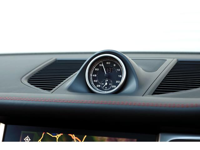 マカン マカンGTS 2018年モデル GTSレザーインテリア&スポーツクロノPKG パノラマSR サラウンドビュー PDLS+付LED レーンチェンジ ボディ同色インテリアトリム エントリー&ドライブ ワンオーナー(27枚目)