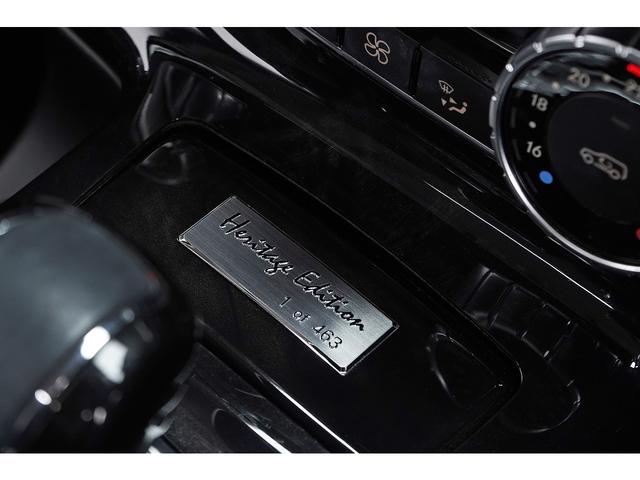 Ｇクラス Ｇ３５０ｄ　ヘリテージエディション　最終モデル　１００台限定特別色／インペリアルレッド　ナイトＰＫＧ　サンルーフ　ブラック１８ＡＷ　後席モニター　黒革　前後シートヒーター　ハーマンカードン　８インチナビ　ＴＶ　Ｂカメラ　ディストロニック（12枚目）