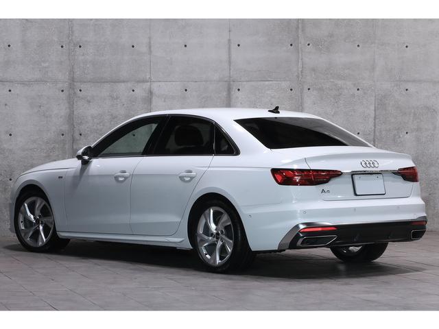 Ａ４ ３５ＴＦＳＩ　Ｓライン　コンフォートＰＫＧ　マトリクスＬＥＤヘッドライト　スポーツシート　前後席＆ステアヒーター　ボディ／グレイシアホワイト　ナビ　サラウンドビュー　１８ＡＷ　スポーツサス　走行７６００ｋｍ　新車保証Ｒ９．６（12枚目）