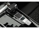 ベースグレード　ｅｘｃｌｕｓｉｖｅカラー／グレイシアホワイトマット　カーボン／ブラックスタイリングＰＫＧ　パノラマＳＲ　ＲＳエキゾースト　ＯＰ２２ＡＷ　カーボントリム　黒革　シートクーラー　ＨＵＤ　サラウンドビュー（52枚目）