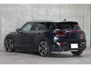 クーパーＳ　クラブマン　ジョンクーパーワークストリム　ＭＩＮＩユアーズトリム　黒革　アムゼックスラムエアシステム＆カーボンリップ　カーボンインテーク　アイバッハ車高調　ＪＣＷ純正ステア＆オーバーフェンダー　ＪＣＷ可変バルブリモコン付マフラー＆ブレーキ（17枚目）
