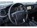 ダブルキャブ　ＴＲＤオフロード　新車並行　ＴＲＤ－ＰＲＯグリル　ＴＲＤ１７インチＡＷ　ＢＩＬＳＴＥＩＮショック　電動サイドステップ　トノカバー　シートヒーター　ナビ　ＴＶ　Ｂカメラ　ＡＣＣ　外装色／セメントグレー　走行２０６００ｋｍ（35枚目）