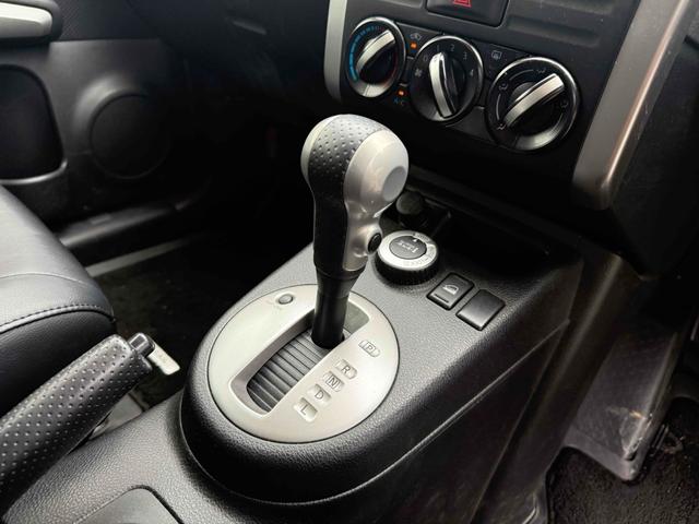 エクストレイル ２０Ｓ　４ＷＤ　ＥＴＣ　バックカメラ　ナビ　ＴＶ　キーレスエントリー　電動格納ミラー　ＣＶＴ　衝突安全ボディ　ＣＤ　ＵＳＢ　ＡＢＳ　ＥＳＣ　エアコン　パワーステアリング　パワーウィンドウ　運転席エアバッグ（7枚目）