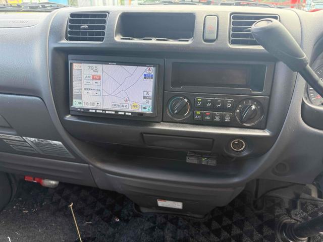 ボンゴバン ＧＬ　ＥＴＣ　ナビ　ＴＶ　スライドドア　キーレスエントリー　ＣＶＴ　ＣＤ　ＵＳＢ　エアコン　パワーウィンドウ　１．８　ＧＬ　ワイドロー　ハイルーフ　リンエイリアシート　サブバッテリー付き　（シルバー）（15枚目）