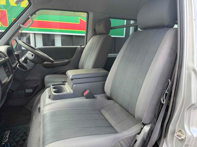 ボンゴバン ＧＬ　ＥＴＣ　ナビ　ＴＶ　スライドドア　キーレスエントリー　ＣＶＴ　ＣＤ　ＵＳＢ　エアコン　パワーウィンドウ　１．８　ＧＬ　ワイドロー　ハイルーフ　リンエイリアシート　サブバッテリー付き　（シルバー）（17枚目）