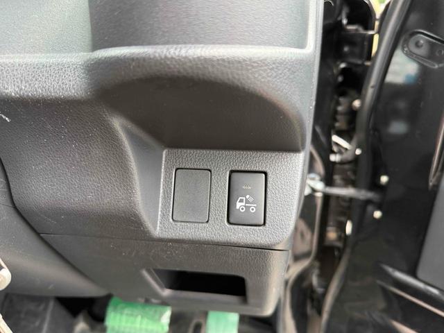 ハイゼットトラック ジャンボ　４ＷＤ　軽トラック　ＡＴ　ＴＶ　キーレスエントリー　エアコン　パワーウィンドウ　運転席エアバッグ　助手席エアバッグ（8枚目）