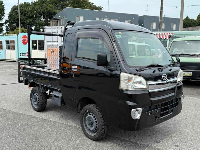 ハイゼットトラック ジャンボ　４ＷＤ　軽トラック　ＡＴ　ＴＶ　キーレスエントリー　エアコン　パワーウィンドウ　運転席エアバッグ　助手席エアバッグ（14枚目）