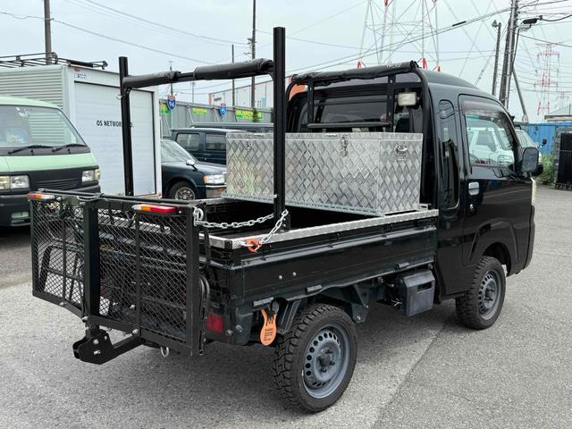 ハイゼットトラック ジャンボ　４ＷＤ　軽トラック　ＡＴ　ＴＶ　キーレスエントリー　エアコン　パワーウィンドウ　運転席エアバッグ　助手席エアバッグ（15枚目）