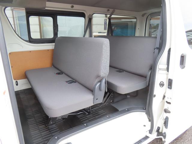 レジアスエースバン ロングＤＸ　ＧＬパッケージ　純正ナビ　衝突軽減ブレーキ　レーンキープ　バックカメラ　ＬＥＤヘッドライト　キーレス　フルセグ　Ｂｌｕｅｔｏｏｔｈ　ＥＴＣ　リアエアコン　ヒーター　禁煙車　ＡＣ１００Ｖドアバイザー　オートハイビーム（40枚目）