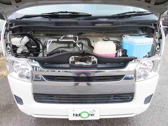 レジアスエースバン ロングＤＸ　ＧＬパッケージ　純正ナビ　衝突軽減ブレーキ　レーンキープ　バックカメラ　ＬＥＤヘッドライト　キーレス　フルセグ　Ｂｌｕｅｔｏｏｔｈ　ＥＴＣ　リアエアコン　ヒーター　禁煙車　ＡＣ１００Ｖドアバイザー　オートハイビーム（67枚目）