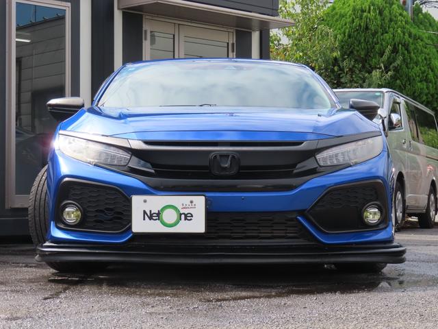 シビック ハッチバック　ホンダセンシング　ＢＬＩＴＺ車高調　ＲＡＹＳ１９ＡＷ　柿本マフラー　６速　ドラレコ　レーンアシスト　追従クルーズコントロール　衝突被害軽減システム　バックカメラ　ＬＥＤランプ　ＭＴ　シートヒーター　スマートキー（12枚目）