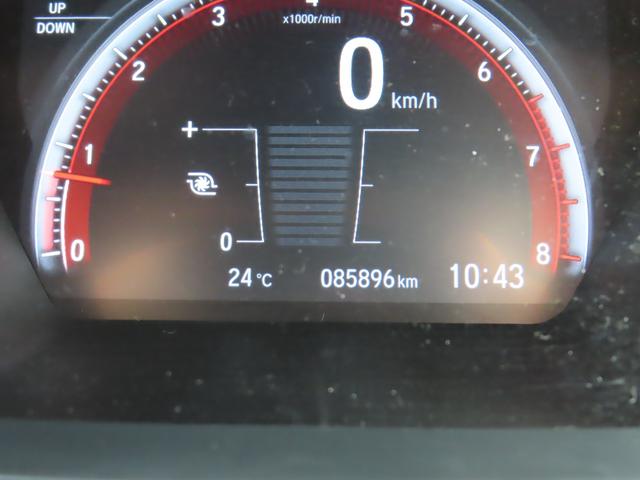 シビック ハッチバック　ホンダセンシング　ＢＬＩＴＺ車高調　ＲＡＹＳ１９ＡＷ　柿本マフラー　６速　ドラレコ　レーンアシスト　追従クルーズコントロール　衝突被害軽減システム　バックカメラ　ＬＥＤランプ　ＭＴ　シートヒーター　スマートキー（44枚目）