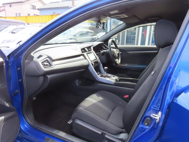 シビック ハッチバック　ホンダセンシング　ＢＬＩＴＺ車高調　ＲＡＹＳ１９ＡＷ　柿本マフラー　６速　ドラレコ　レーンアシスト　追従クルーズコントロール　衝突被害軽減システム　バックカメラ　ＬＥＤランプ　ＭＴ　シートヒーター　スマートキー（52枚目）