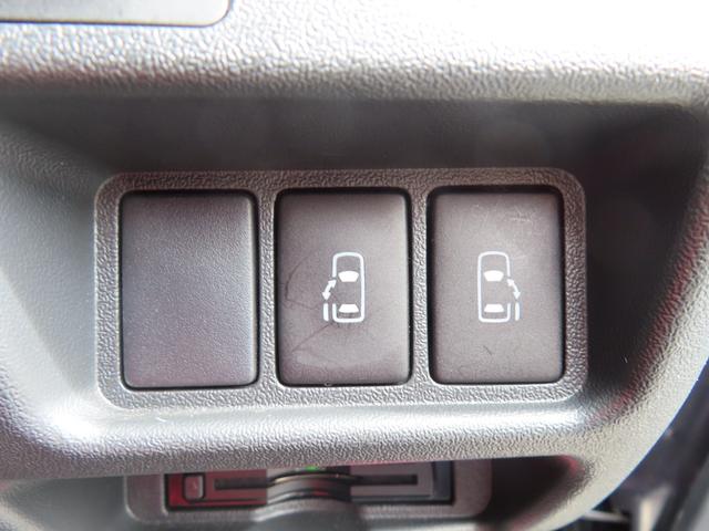 ハイエースバン スーパーGL ダークプライム 4WD ETC バックカメラ ナビ TV 両側電動スライドドア スマートキー 電動格納ミラー 後席モニター CVT アルミホイール CD DVD再生 USB Bluetooth エアコン(9枚目)