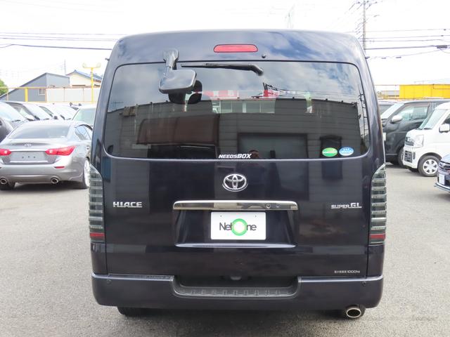 ハイエースバン スーパーGL ダークプライム 4WD ETC バックカメラ ナビ TV 両側電動スライドドア スマートキー 電動格納ミラー 後席モニター CVT アルミホイール CD DVD再生 USB Bluetooth エアコン(16枚目)