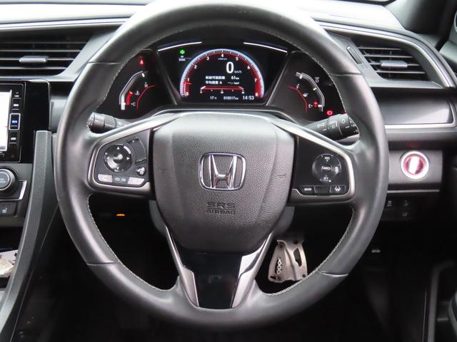 シビック ハッチバック　ローダウン　レオンハルト１９インチアルミ　バックカメラ　ナビ　ＴＶ　オートクルーズコントロール　レーンアシスト　衝突被害軽減システム　オートライト　ＬＥＤヘッドランプ　パワーシート　スマートキー（3枚目）