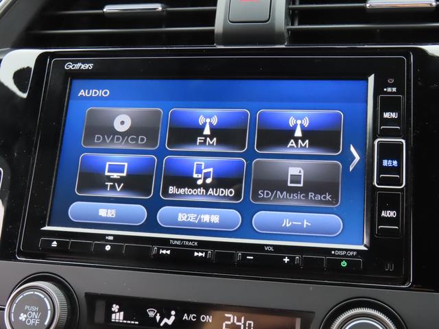 シビック ハッチバック　ローダウン　レオンハルト１９インチアルミ　バックカメラ　ナビ　ＴＶ　オートクルーズコントロール　レーンアシスト　衝突被害軽減システム　オートライト　ＬＥＤヘッドランプ　パワーシート　スマートキー（6枚目）