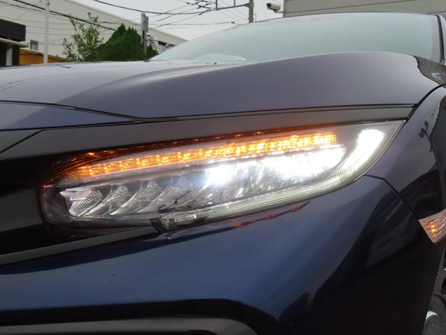 シビック ハッチバック　ローダウン　レオンハルト１９インチアルミ　バックカメラ　ナビ　ＴＶ　オートクルーズコントロール　レーンアシスト　衝突被害軽減システム　オートライト　ＬＥＤヘッドランプ　パワーシート　スマートキー（31枚目）