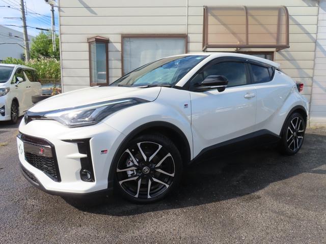 C-HR S GRスポーツ 専用エアロ 専用19インチアルミ ドライブレコーダー バックカメラ オートクルーズコントロール レーンアシスト 衝突被害軽減システム ナビ TV オートライト LEDヘッドランプ スマートキー(10枚目)