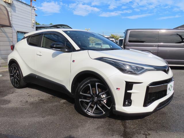 C-HR S GRスポーツ 専用エアロ 専用19インチアルミ ドライブレコーダー バックカメラ オートクルーズコントロール レーンアシスト 衝突被害軽減システム ナビ TV オートライト LEDヘッドランプ スマートキー(12枚目)
