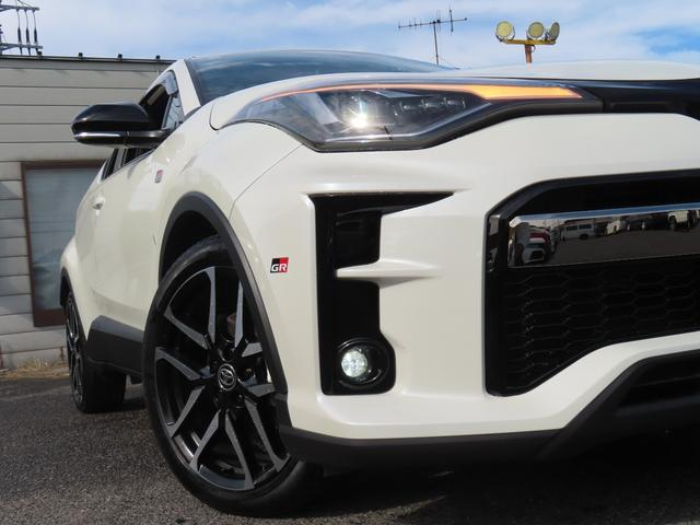 C-HR S GRスポーツ 専用エアロ 専用19インチアルミ ドライブレコーダー バックカメラ オートクルーズコントロール レーンアシスト 衝突被害軽減システム ナビ TV オートライト LEDヘッドランプ スマートキー(25枚目)