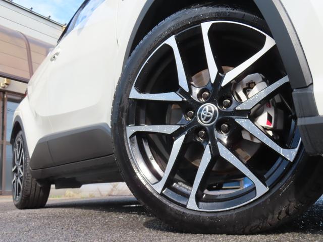 C-HR S GRスポーツ 専用エアロ 専用19インチアルミ ドライブレコーダー バックカメラ オートクルーズコントロール レーンアシスト 衝突被害軽減システム ナビ TV オートライト LEDヘッドランプ スマートキー(36枚目)