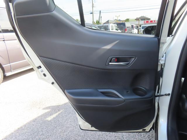 C-HR S GRスポーツ 専用エアロ 専用19インチアルミ ドライブレコーダー バックカメラ オートクルーズコントロール レーンアシスト 衝突被害軽減システム ナビ TV オートライト LEDヘッドランプ スマートキー(77枚目)