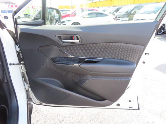 C-HR S GRスポーツ 専用エアロ 専用19インチアルミ ドライブレコーダー バックカメラ オートクルーズコントロール レーンアシスト 衝突被害軽減システム ナビ TV オートライト LEDヘッドランプ スマートキー(78枚目)