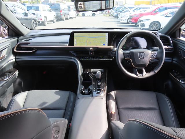 クラウンスポーツ Ｚ　４ＷＤ　全周囲カメラ　１２．３型ナビ　ＴＶ　コーナーセンサー　追従クルーズコントロール　レーンアシスト　パークアシスト　衝突被害軽減システム　２１インチアルミ　オートライト　本革電動シート（2枚目）