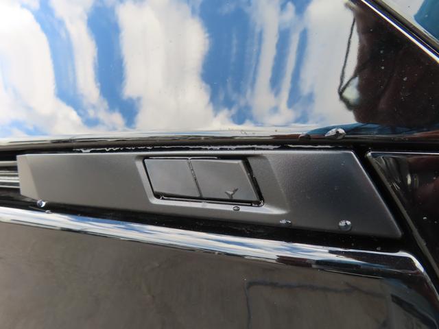 ヴォクシー ハイブリッドＳ－Ｚ　バックカメラ　１０．５型ナビ　ＴＶ　クリアランスソナー　オートクルーズコントロール　レーンアシスト　衝突被害軽減システム　両側電動スライドドア　オートマチックハイビーム　ＬＥＤヘッドランプ　フルエアロ（38枚目）