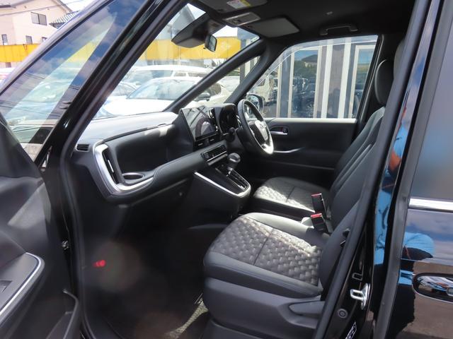 ヴォクシー ハイブリッドＳ－Ｚ　バックカメラ　１０．５型ナビ　ＴＶ　クリアランスソナー　オートクルーズコントロール　レーンアシスト　衝突被害軽減システム　両側電動スライドドア　オートマチックハイビーム　ＬＥＤヘッドランプ　フルエアロ（41枚目）