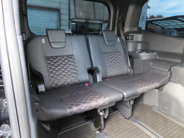 ヴォクシー ハイブリッドＳ－Ｚ　バックカメラ　１０．５型ナビ　ＴＶ　クリアランスソナー　オートクルーズコントロール　レーンアシスト　衝突被害軽減システム　両側電動スライドドア　オートマチックハイビーム　ＬＥＤヘッドランプ　フルエアロ（50枚目）