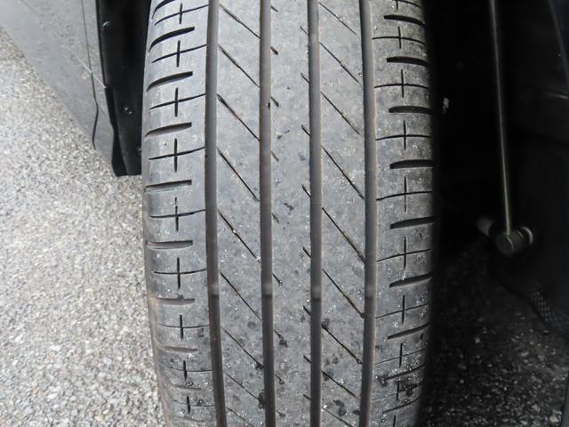 ヴォクシー ハイブリッドＳ－Ｚ　バックカメラ　１０．５型ナビ　ＴＶ　クリアランスソナー　オートクルーズコントロール　レーンアシスト　衝突被害軽減システム　両側電動スライドドア　オートマチックハイビーム　ＬＥＤヘッドランプ　フルエアロ（57枚目）