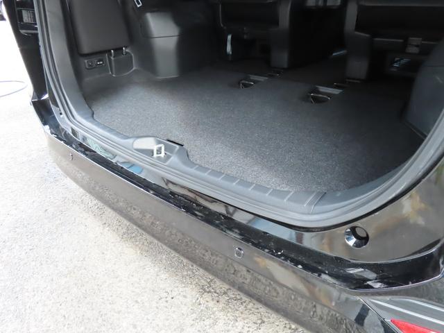 ヴォクシー ハイブリッドＳ－Ｚ　バックカメラ　１０．５型ナビ　ＴＶ　クリアランスソナー　オートクルーズコントロール　レーンアシスト　衝突被害軽減システム　両側電動スライドドア　オートマチックハイビーム　ＬＥＤヘッドランプ　フルエアロ（69枚目）