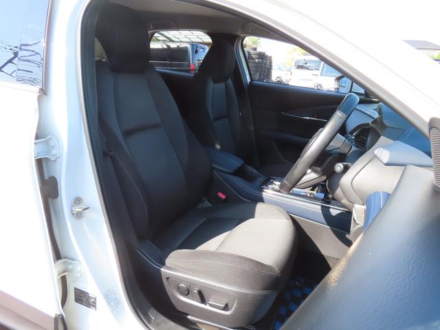 CX-30 4WD シグネチャースタイルエアロ ドラレコ ETC 全周囲カメラ クリアランスソナー 追従オートクルーズ レーンアシスト パワーシート 衝突被害軽減システム ナビ 電動リアゲート 18インチAW(37枚目)