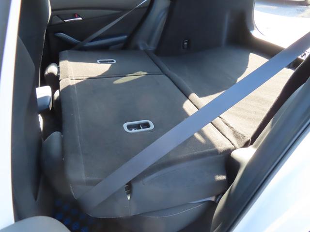 CX-30 4WD シグネチャースタイルエアロ ドラレコ ETC 全周囲カメラ クリアランスソナー 追従オートクルーズ レーンアシスト パワーシート 衝突被害軽減システム ナビ 電動リアゲート 18インチAW(38枚目)