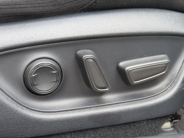 クラウンハイブリッド RS 専用18インチホイール 専用グリル クリアランスソナー レーンアシスト 追従クルーズコントロール パークアシスト 衝突被害軽減システム 全周囲カメラ ナビ TV オートマチックハイビーム オートライト(56枚目)