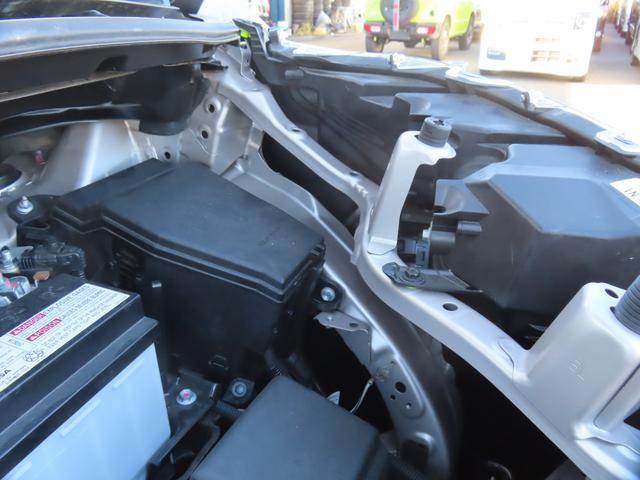 ノア G ドライブレコーダー バックカメラ 10型ナビ TV クリアランスソナー オートクルーズコントロール レーンアシスト 衝突被害軽減システム 両側スライド・片側電動 オートマチックハイビーム オートライト(22枚目)