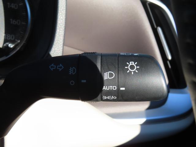 ノア G ドライブレコーダー バックカメラ 10型ナビ TV クリアランスソナー オートクルーズコントロール レーンアシスト 衝突被害軽減システム 両側スライド・片側電動 オートマチックハイビーム オートライト(24枚目)