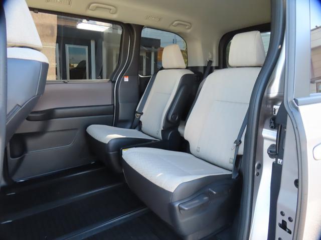 ノア G ドライブレコーダー バックカメラ 10型ナビ TV クリアランスソナー オートクルーズコントロール レーンアシスト 衝突被害軽減システム 両側スライド・片側電動 オートマチックハイビーム オートライト(37枚目)