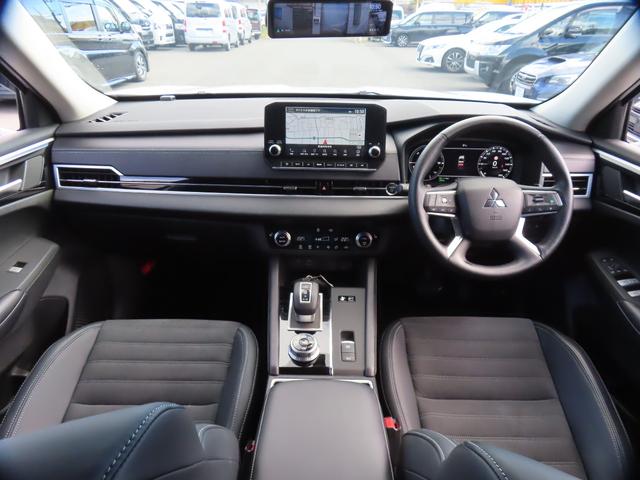 アウトランダーPHEV G 4WD 9型ナビ 全周囲カメラ クリアランスソナー 同一車線運転支援 レーンアシスト パワーシート 衝突被害軽減システム TV オートマチックハイビーム オートライト LEDヘッドランプ(2枚目)