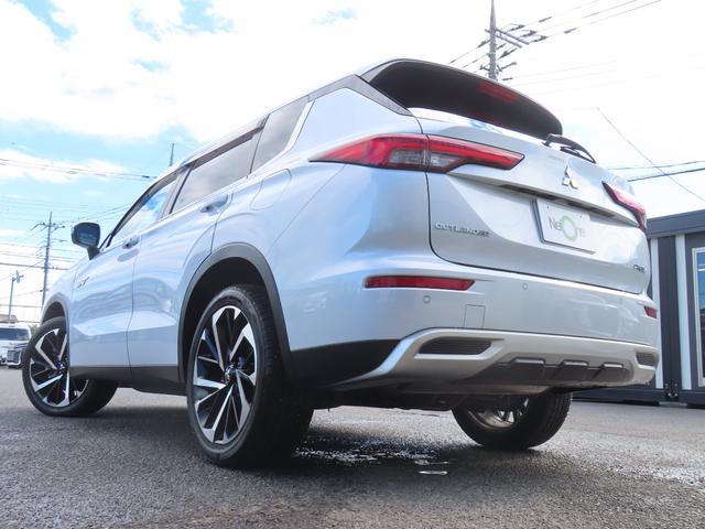 アウトランダーPHEV G 4WD 9型ナビ 全周囲カメラ クリアランスソナー 同一車線運転支援 レーンアシスト パワーシート 衝突被害軽減システム TV オートマチックハイビーム オートライト LEDヘッドランプ(18枚目)