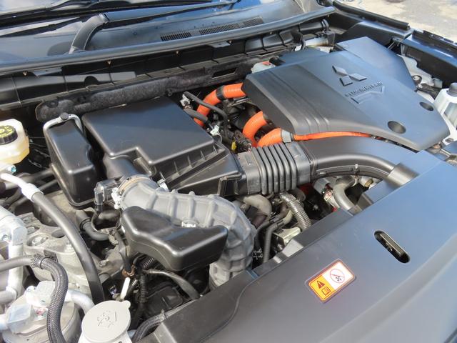 アウトランダーPHEV G 4WD 9型ナビ 全周囲カメラ クリアランスソナー 同一車線運転支援 レーンアシスト パワーシート 衝突被害軽減システム TV オートマチックハイビーム オートライト LEDヘッドランプ(20枚目)