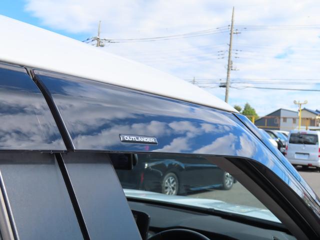 アウトランダーPHEV G 4WD 9型ナビ 全周囲カメラ クリアランスソナー 同一車線運転支援 レーンアシスト パワーシート 衝突被害軽減システム TV オートマチックハイビーム オートライト LEDヘッドランプ(22枚目)